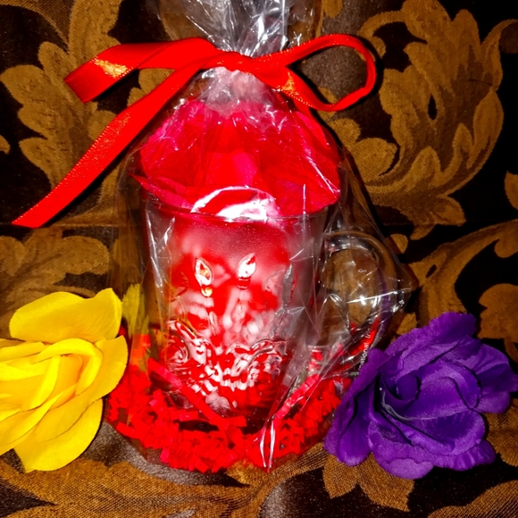 Unique gift for any occasion Cups/Mugs Rose Frosted only 3 left - Picture 2 of 5